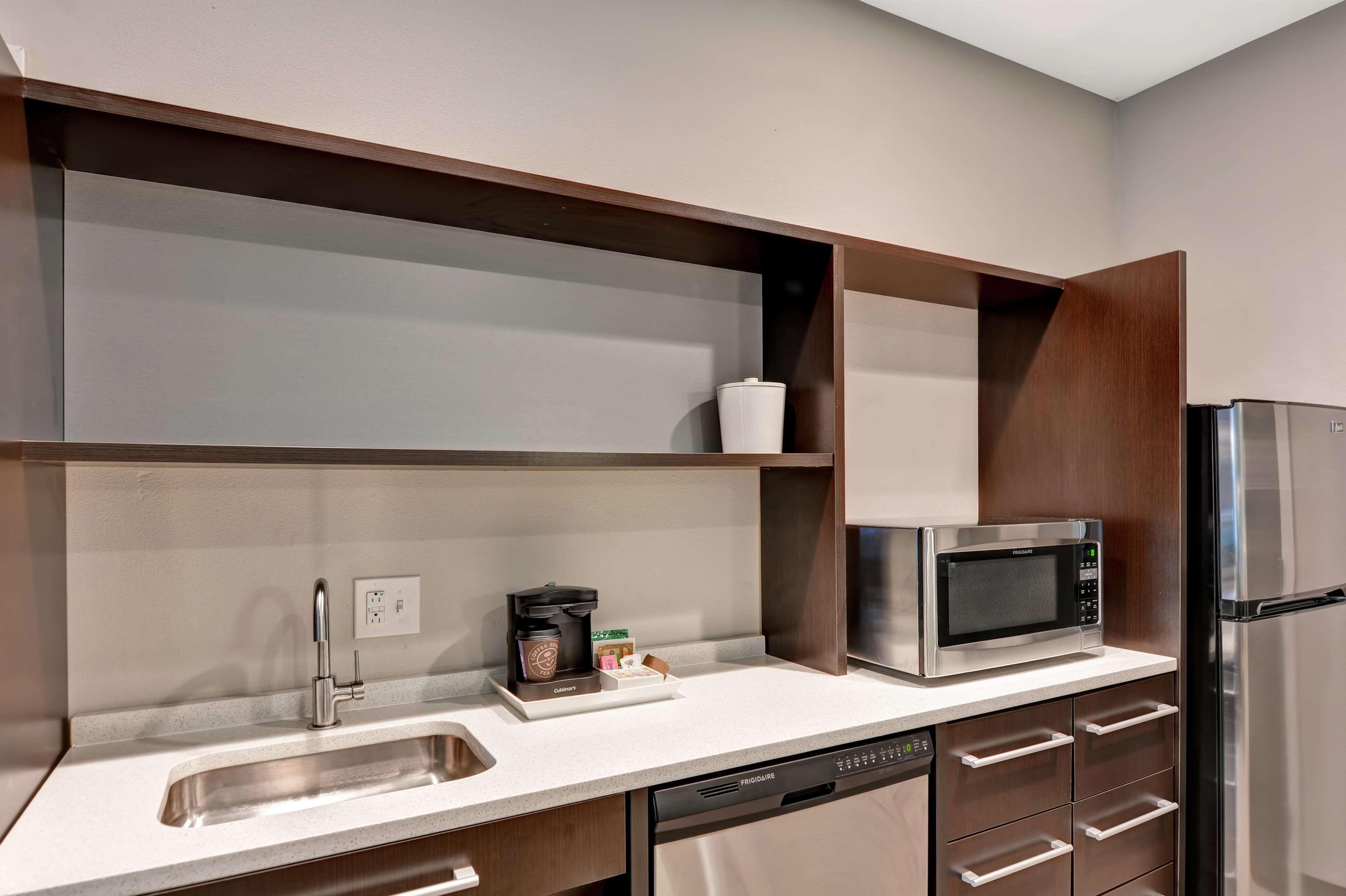 Home2 Suites Pensacola I-10 At North Davis Hwy Bagian luar foto