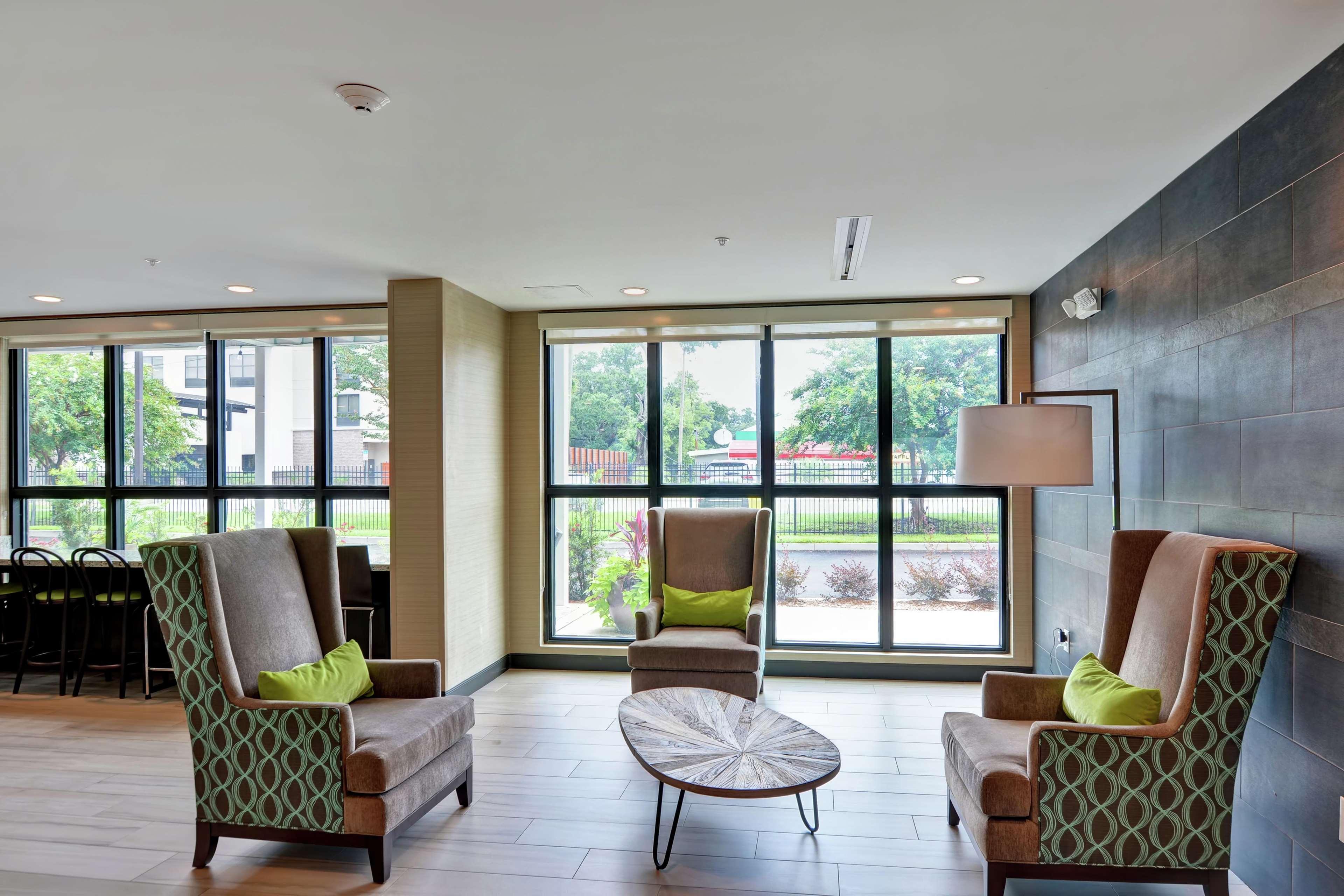 Home2 Suites Pensacola I-10 At North Davis Hwy Bagian luar foto