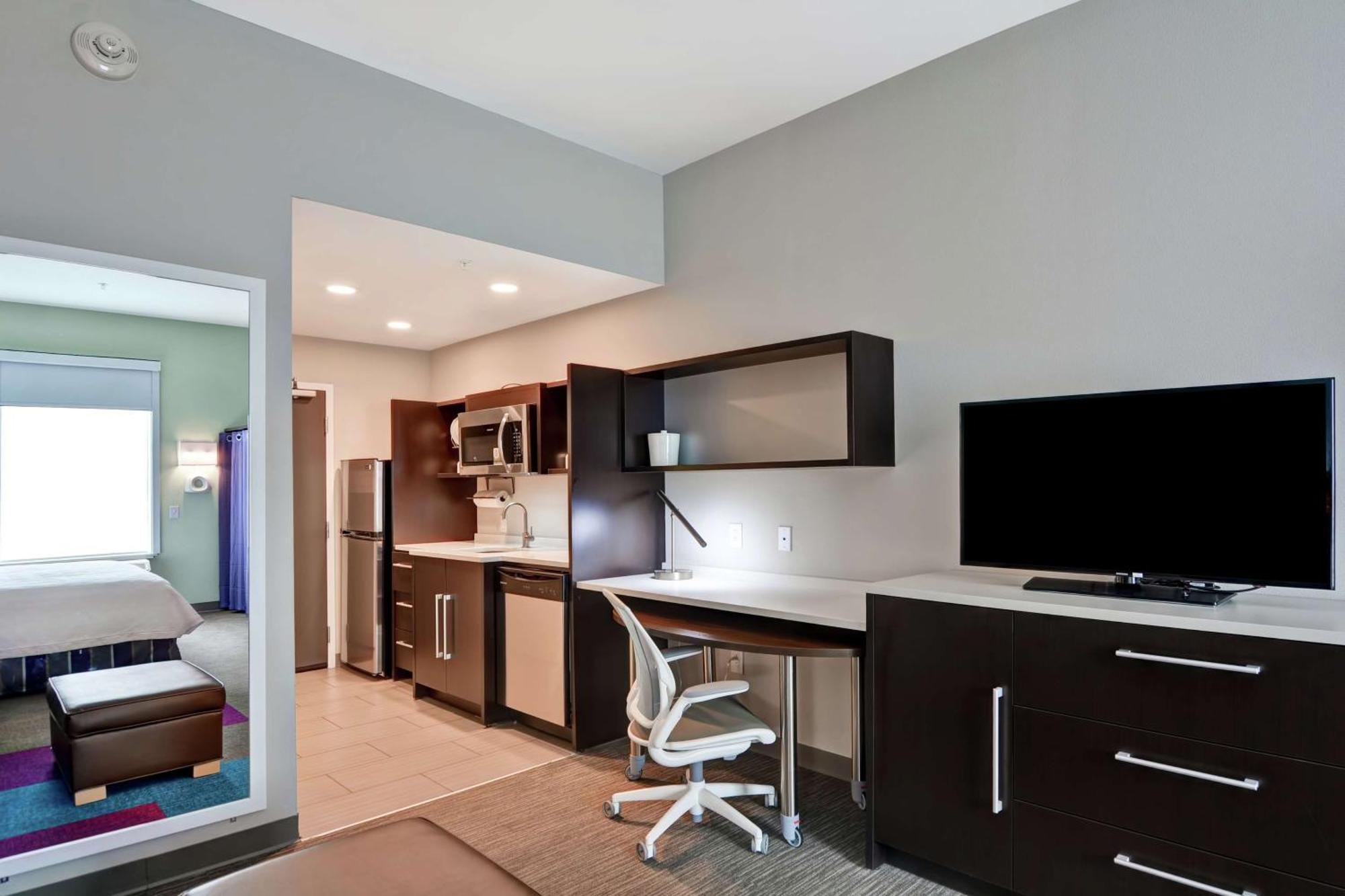 Home2 Suites Pensacola I-10 At North Davis Hwy Bagian luar foto
