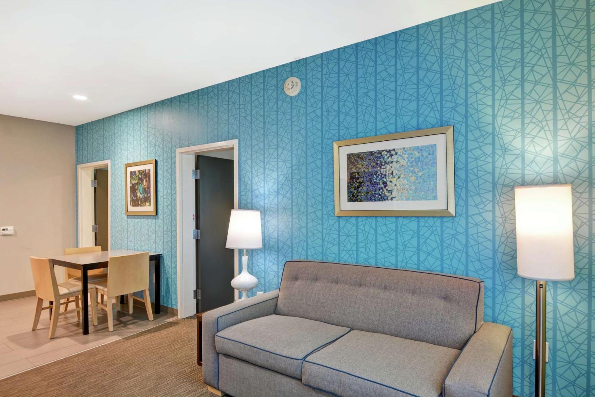 Home2 Suites Pensacola I-10 At North Davis Hwy Bagian luar foto