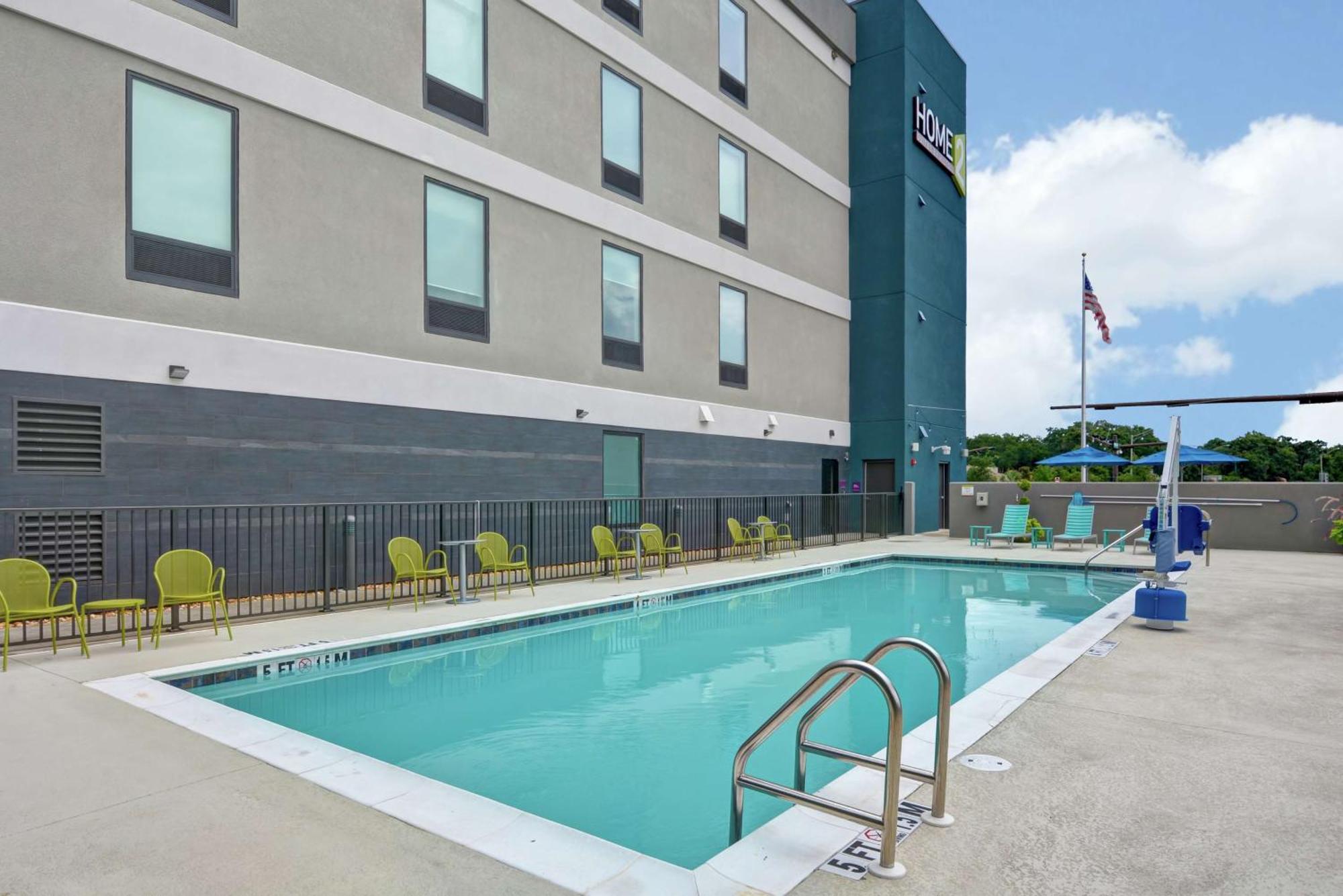 Home2 Suites Pensacola I-10 At North Davis Hwy Bagian luar foto